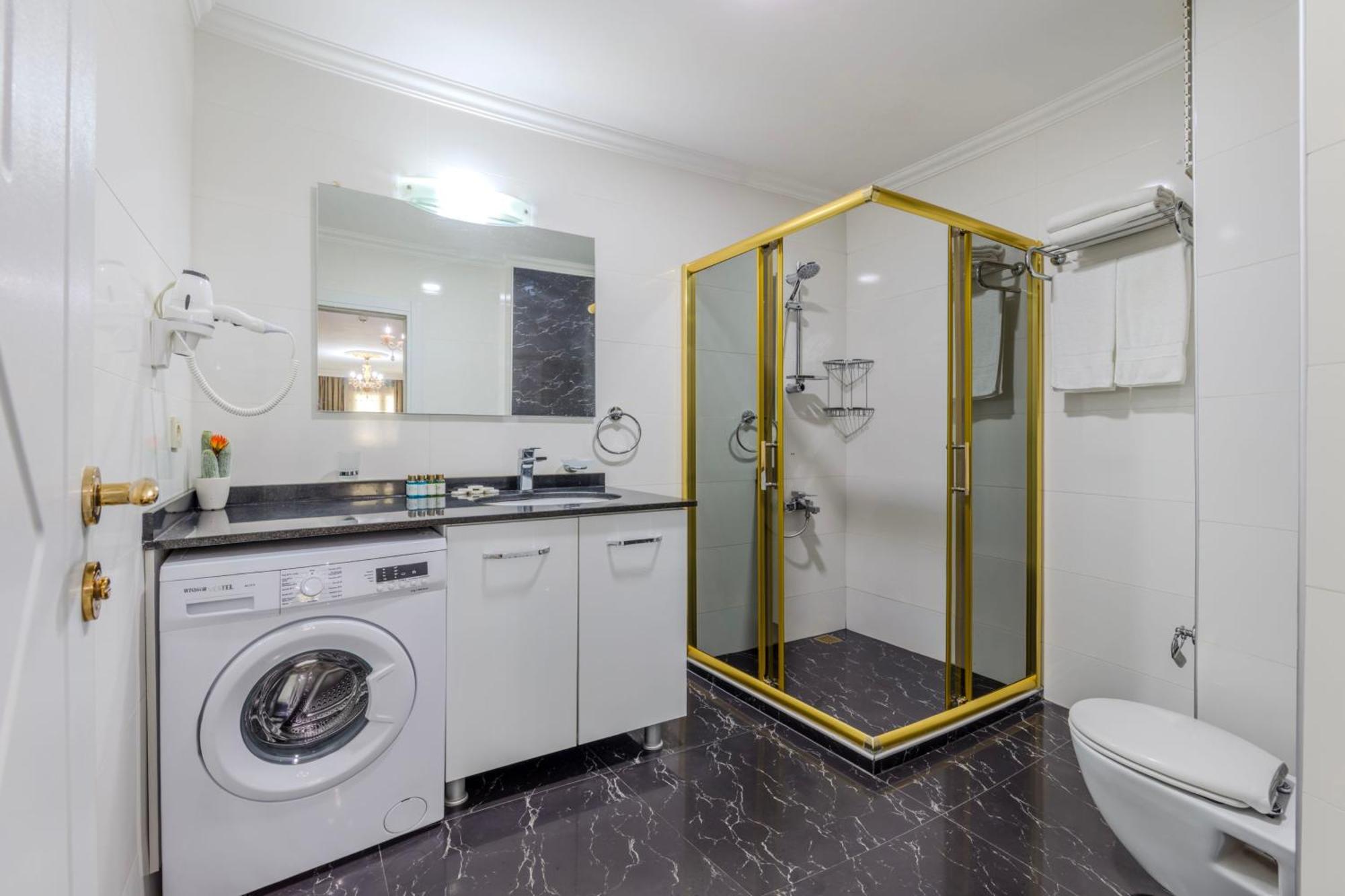 Lemis Suite Istanbul Exterior photo