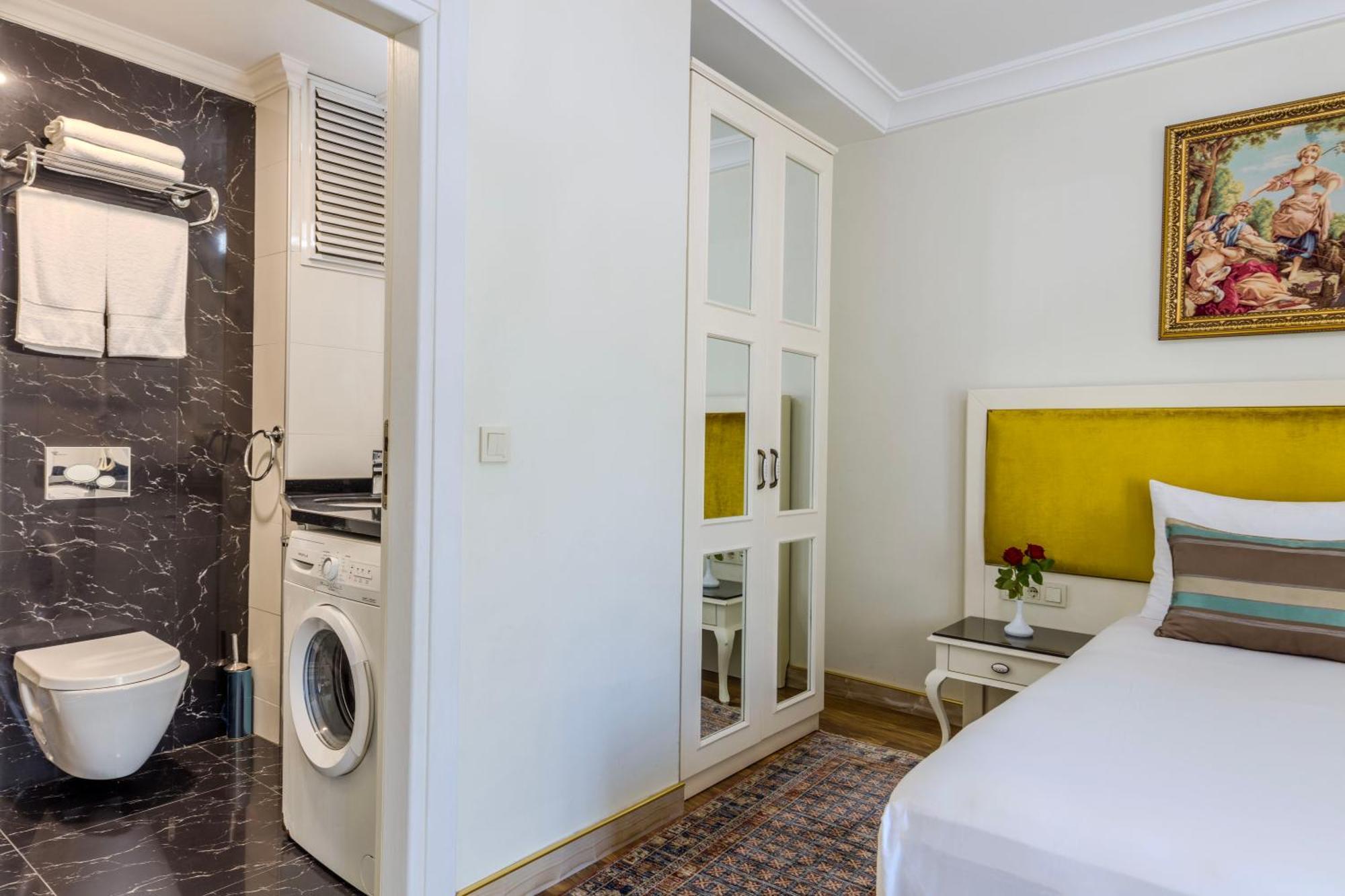 Lemis Suite Istanbul Exterior photo